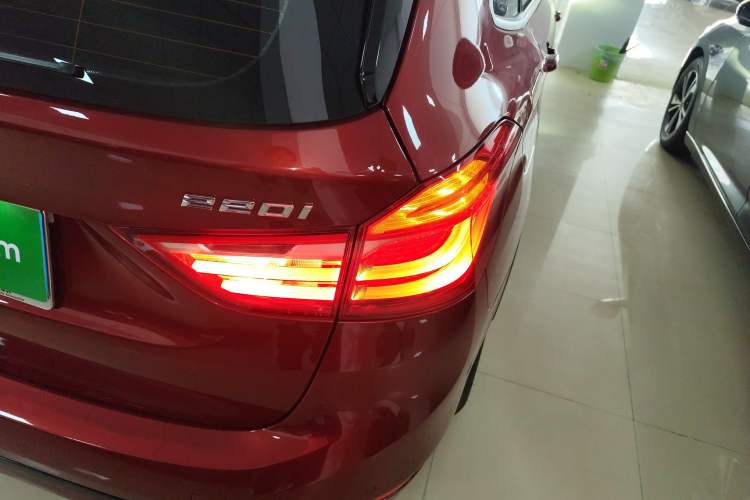 Used BMW 2 Series Gran Tourer 2018 220i Luxury Sports Package Right Rear Taillight