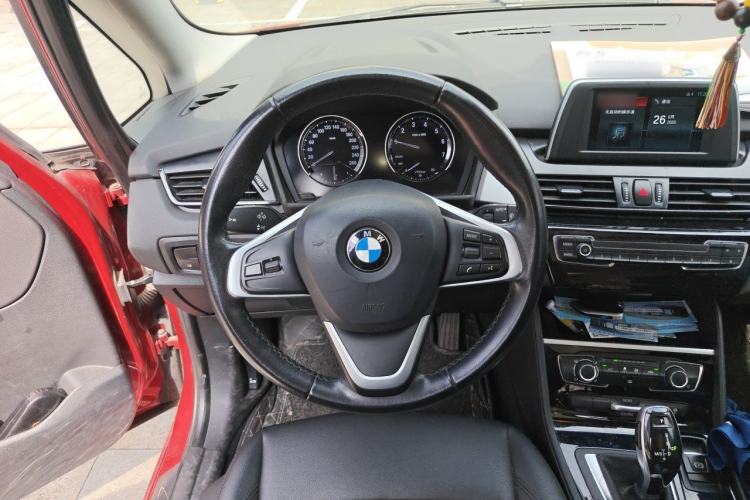Used BMW 2 Series Gran Tourer 2018 220i Leading Model Steering Wheel