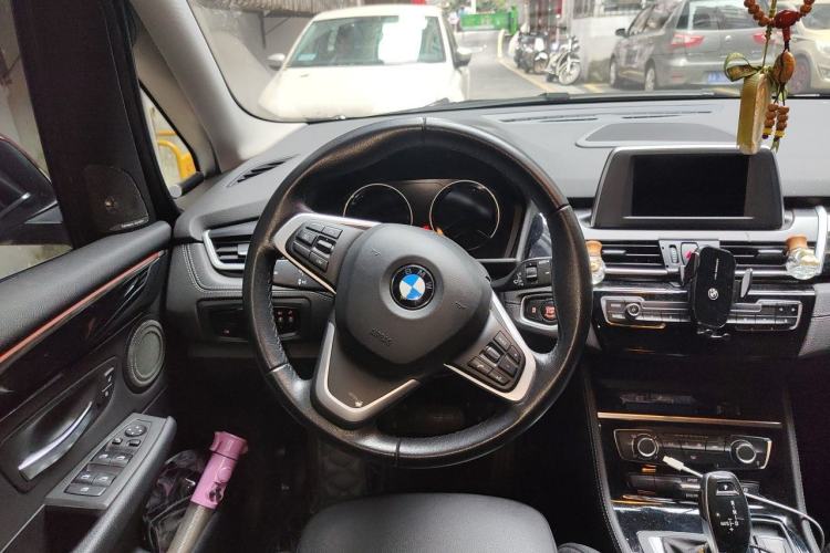 Used BMW 2 Series Gran Tourer 2018 220i Leading Model Steering Wheel