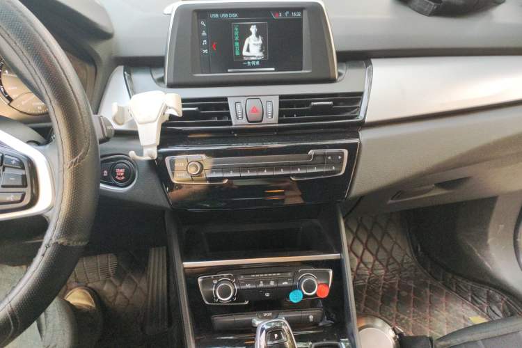 Used BMW 2 Series Gran Tourer 2018 220i Leading Model Audio And AC Panel