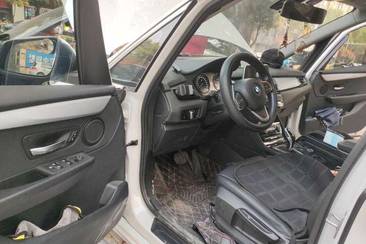 Used BMW 2 Series Gran Tourer 2018 220i Leading Model Driver Seat