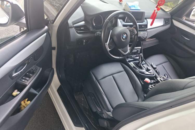 Used BMW 2 Series Gran Tourer 2018 220i Leading Model Driver Seat