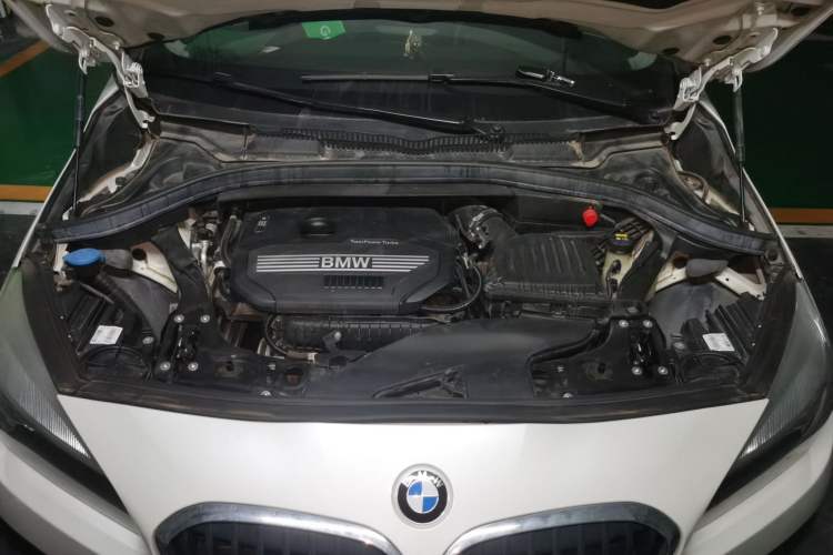 Used BMW 2 Series Gran Tourer 2018 220i Leading Model Engine Bay