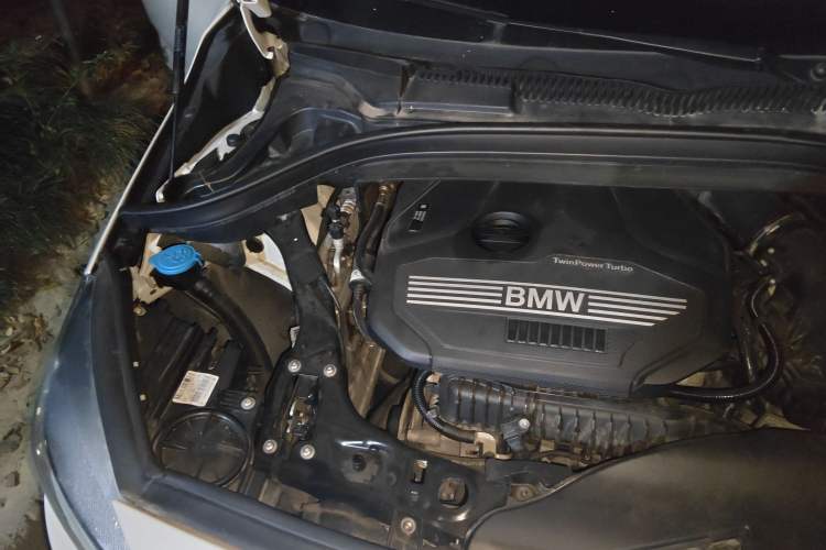 Used BMW 2 Series Gran Tourer 2018 220i Leading Model Engine Bay Right