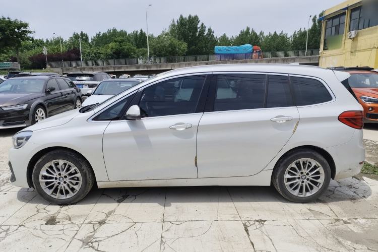 Used BMW 2 Series Gran Tourer 2018 220i Leading Model Exterior 2
