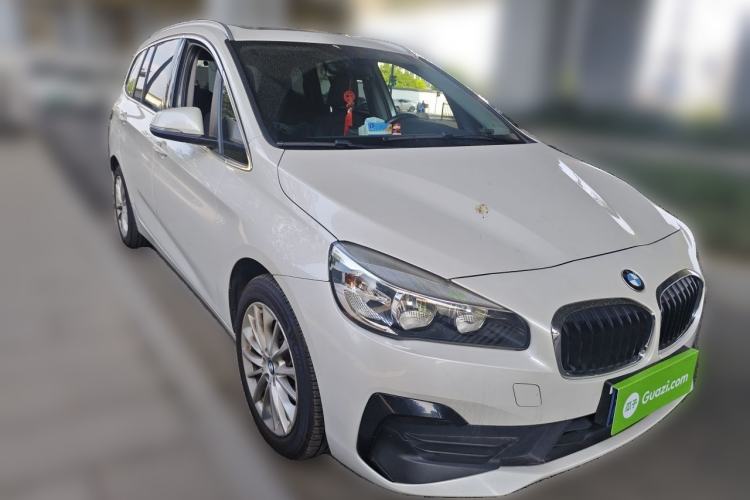 Used BMW 2 Series Gran Tourer 2018 220i Leading Model Front Right 45 Deg