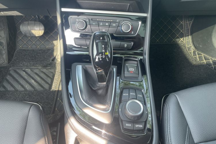 Used BMW 2 Series Gran Tourer 2018 220i Leading Model Gear Lever