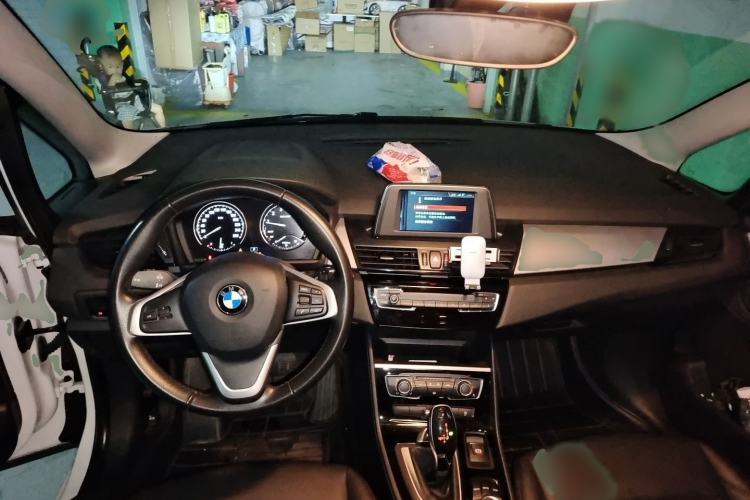 Used BMW 2 Series Gran Tourer 2018 220i Leading Model Interior 2