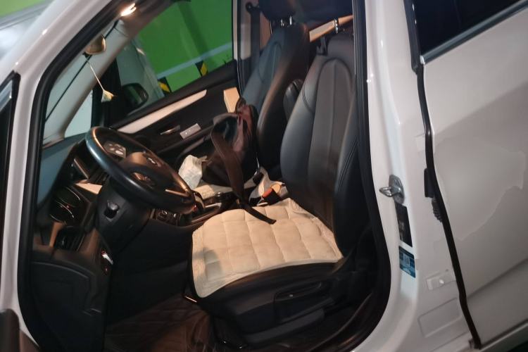 Used BMW 2 Series Gran Tourer 2018 220i Leading Model Left Front Seat