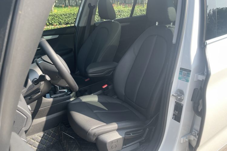 Used BMW 2 Series Gran Tourer 2018 220i Leading Model Left Front Seat