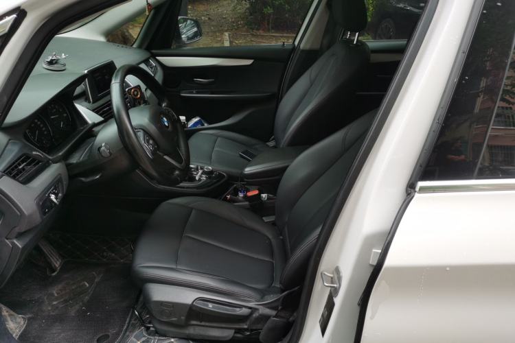 Used BMW 2 Series Gran Tourer 2018 220i Leading Model Left Front Seat