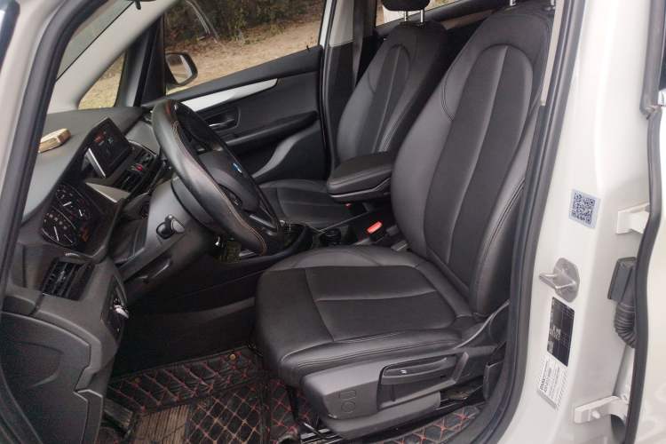 Used BMW 2 Series Gran Tourer 2018 220i Leading Model Left Front Seat