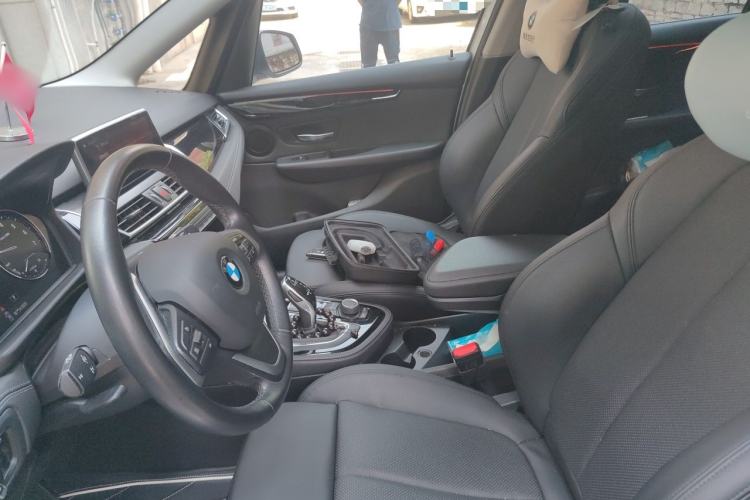 Used BMW 2 Series Gran Tourer 2018 220i Luxury Sports Package Left Front Seat