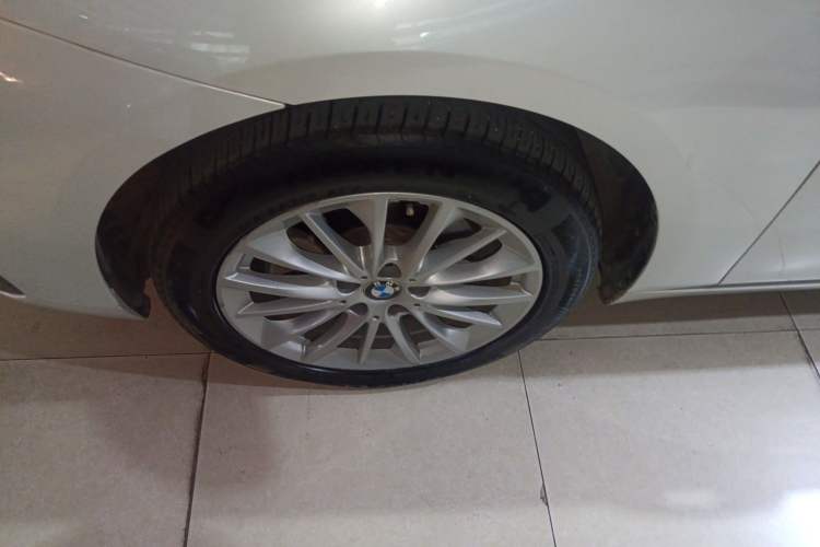 Used BMW 2 Series Gran Tourer 2018 220i Leading Model Left Front Wheel Hub