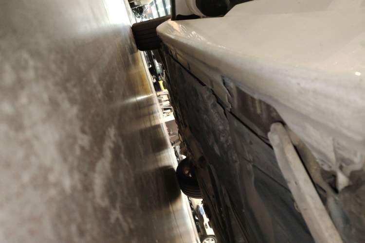 Used BMW 2 Series Gran Tourer 2018 220i Leading Model Left Side Sill
