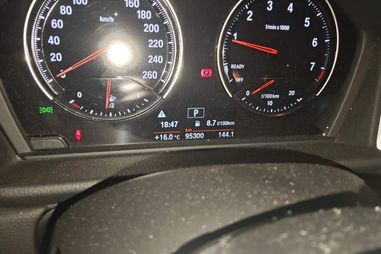 Used BMW 2 Series Gran Tourer 2018 220i Leading Model Odometer Close Up