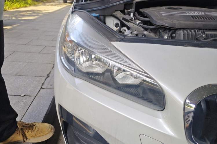 Used BMW 2 Series Gran Tourer 2018 220i Leading Model Right Front Headlight