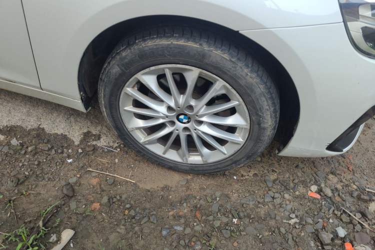 Used BMW 2 Series Gran Tourer 2018 220i Leading Model Right Front Wheel Hub