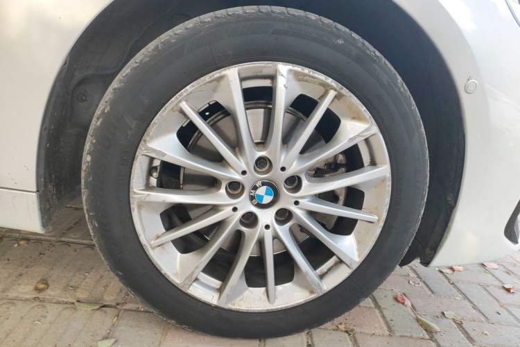 Used BMW 2 Series Gran Tourer 2018 220i Leading Model Right Front Wheel Hub