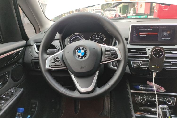 Used BMW 2 Series Gran Tourer 2018 220i Luxury Sports Package Steering Wheel
