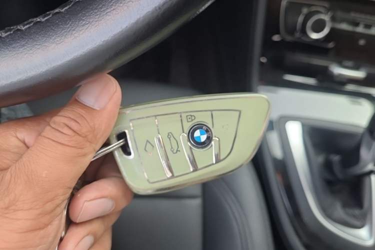 Used BMW 2 Series Gran Tourer 2018 220i Leading Model Vehicle Key