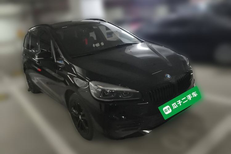 Used BMW 2 Series Gran Tourer 2019 220i Luxury Sports Package Front Right 45 Deg