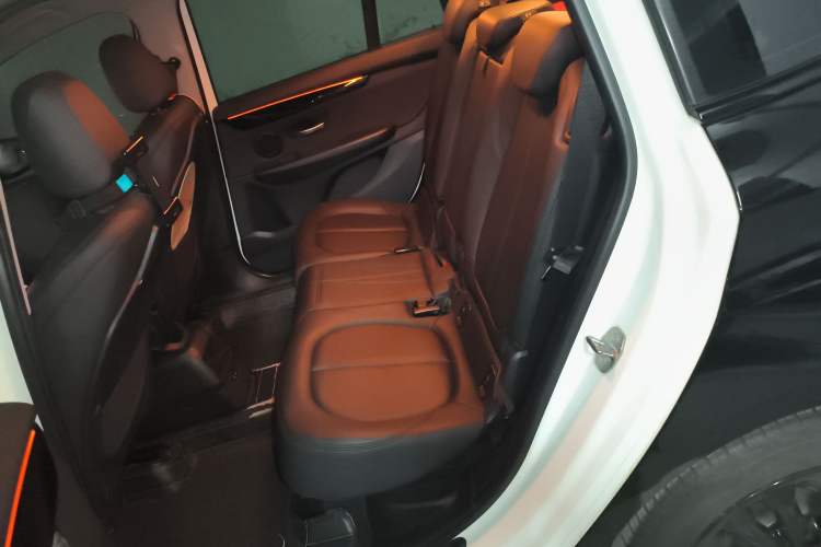 Used BMW 2 Series Gran Tourer 2019 220i Luxury Sports Package Left Rear Seat