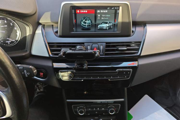 Used BMW 2 Series Gran Tourer 2019 220i Leading Model Audio And AC Panel