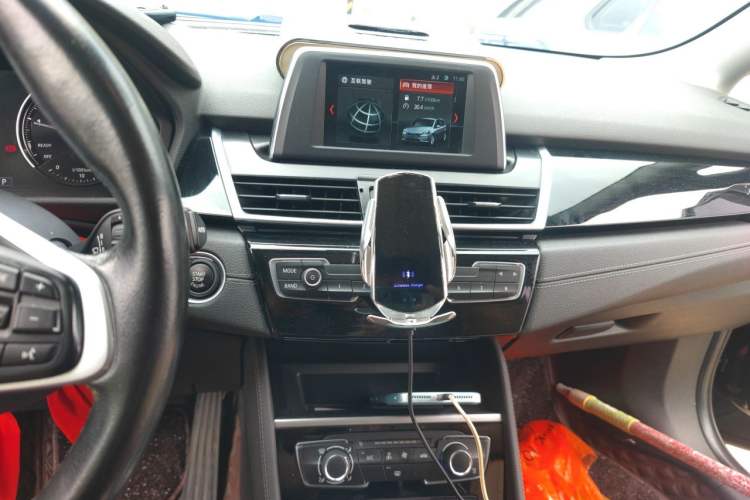 Used BMW 2 Series Gran Tourer 2019 220i Luxury Sports Package Audio And AC Panel