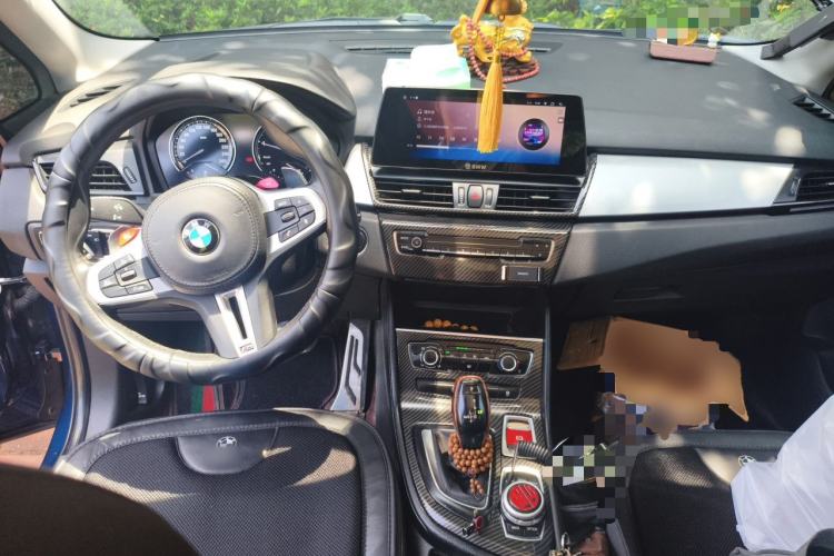Used BMW 2 Series Gran Tourer 2019 220i Leading Model Center Console