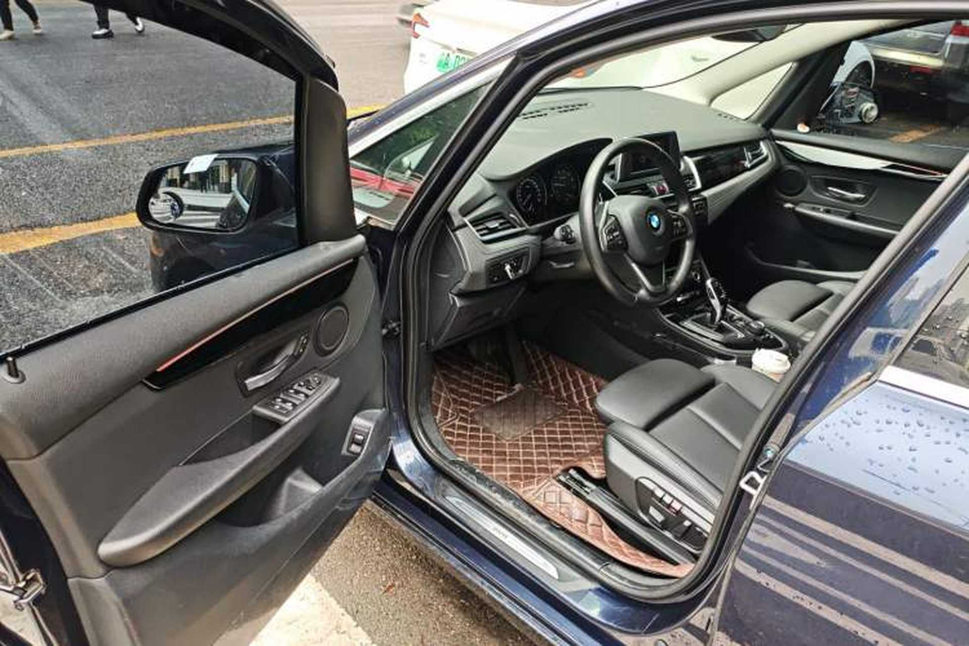 Used BMW 2 Series Gran Tourer 2019 220i Luxury Sports Package Driver Seat