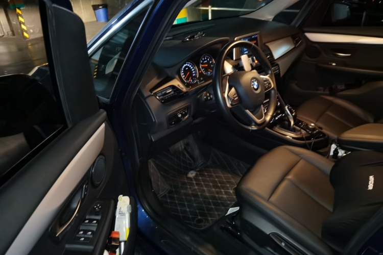 Used BMW 2 Series Gran Tourer 2019 220i Leading Model Driver Seat