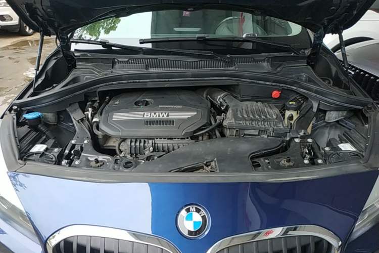 Used BMW 2 Series Gran Tourer 2019 220i Leading Model Engine Bay