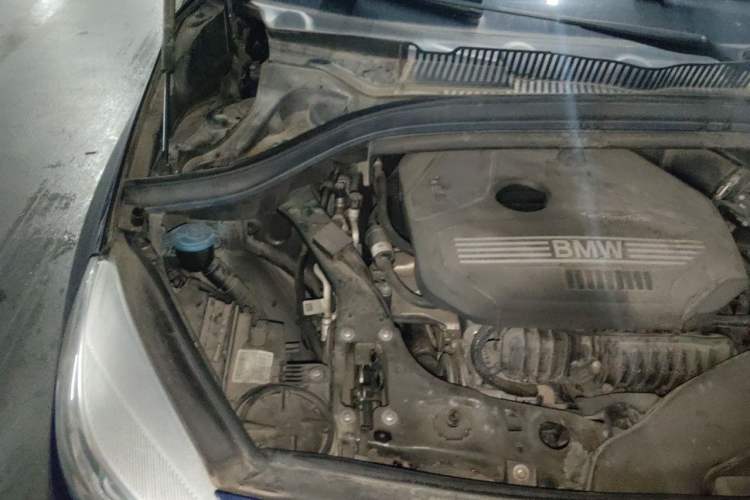 Used BMW 2 Series Gran Tourer 2019 220i Leading Model Engine Bay Right