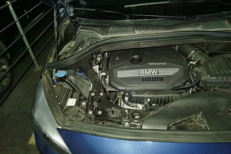 Used BMW 2 Series Gran Tourer 2019 220i Leading Model Engine Bay Right