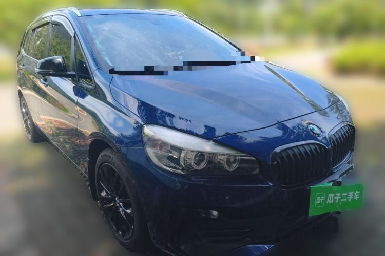 Used BMW 2 Series Gran Tourer 2019 220i Leading Model Front Right 45 Deg