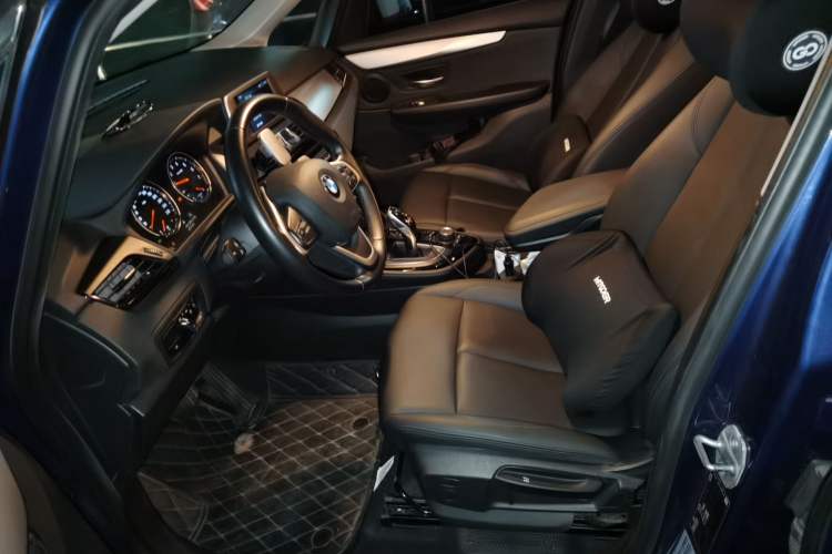 Used BMW 2 Series Gran Tourer 2019 220i Leading Model Left Front Seat