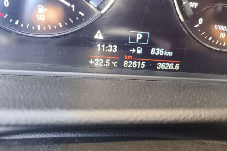 Used BMW 2 Series Gran Tourer 2019 220i Leading Model Odometer Close Up