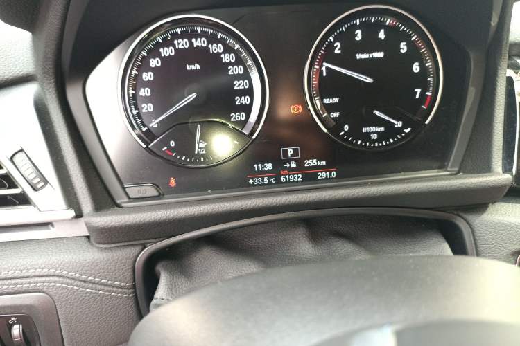 Used BMW 2 Series Gran Tourer 2019 220i Leading Model Odometer Close Up