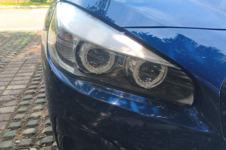 Used BMW 2 Series Gran Tourer 2019 220i Leading Model Right Front Headlight