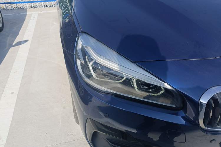 Used BMW 2 Series Gran Tourer 2019 220i Luxury Sports Package Right Front Headlight