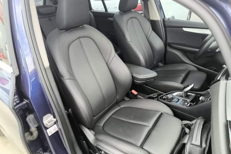 Used BMW 2 Series Gran Tourer 2019 220i Leading Model Right Front Seat