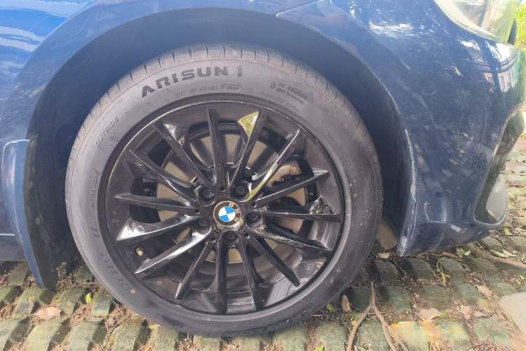 Used BMW 2 Series Gran Tourer 2019 220i Leading Model Right Front Wheel Hub