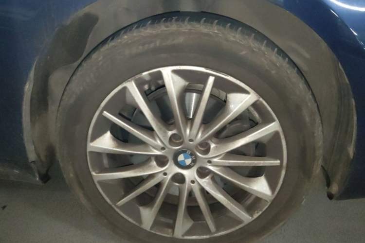 Used BMW 2 Series Gran Tourer 2019 220i Leading Model Right Front Wheel Hub