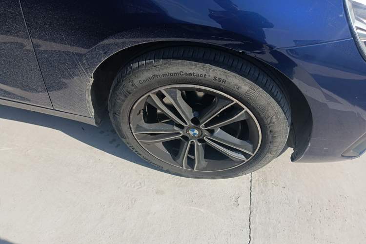 Used BMW 2 Series Gran Tourer 2019 220i Luxury Sports Package Right Front Wheel Hub