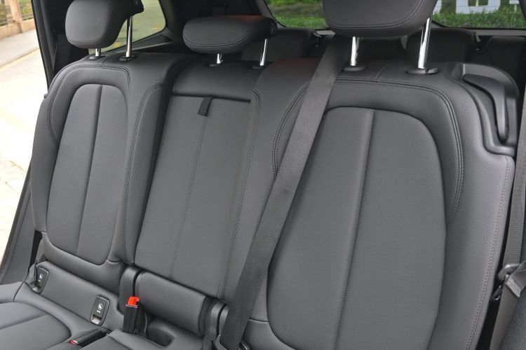 Used BMW 2 Series Gran Tourer 2019 220i Luxury Sports Package Interior 5