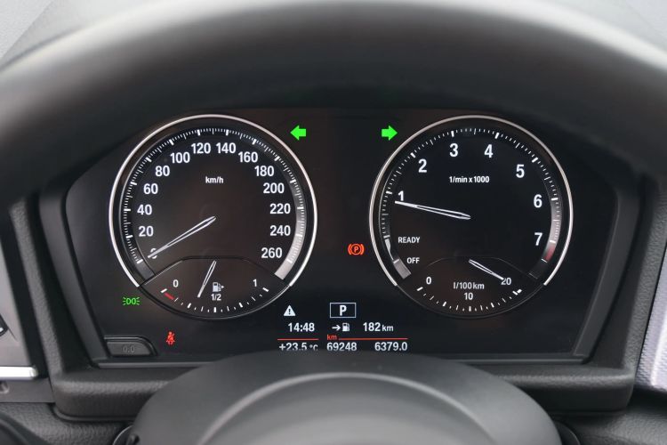 Used BMW 2 Series Gran Tourer 2019 220i Luxury Sports Package Odometer Close Up