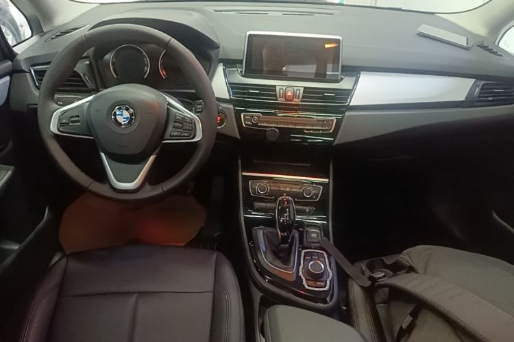 Used BMW 2 Series Gran Tourer 2019 220i Leading Model Center Console
