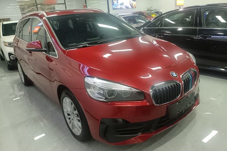 Used BMW 2 Series Gran Tourer 2019 220i Leading Model Front Right 45 Deg