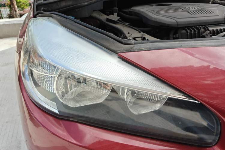 Used BMW 2 Series Gran Tourer 2019 220i Leading Model Right Front Headlight